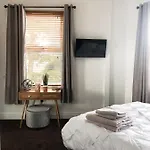 Stylish 1-bedroom In Chapel Allerton With Free Parking
