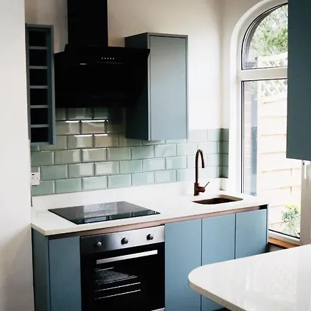 Stylish 1-bedroom In Chapel Allerton With Free Parking