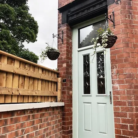 Newly Refurbished In Chapel Allerton, Apartmán *